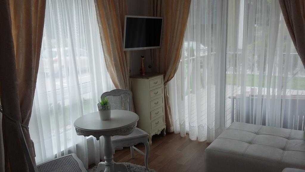 Apartamento Jauki Vieta Poilsiui Kunigiskese Palanga Exterior foto